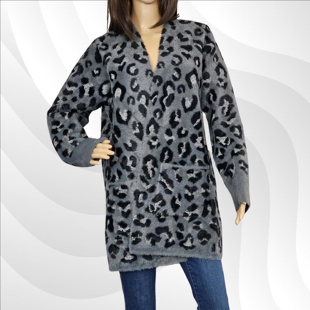 2/$50 NWT Evolution by Cyrus Slate Cheetah Cardigan Size L | Cozy Layers